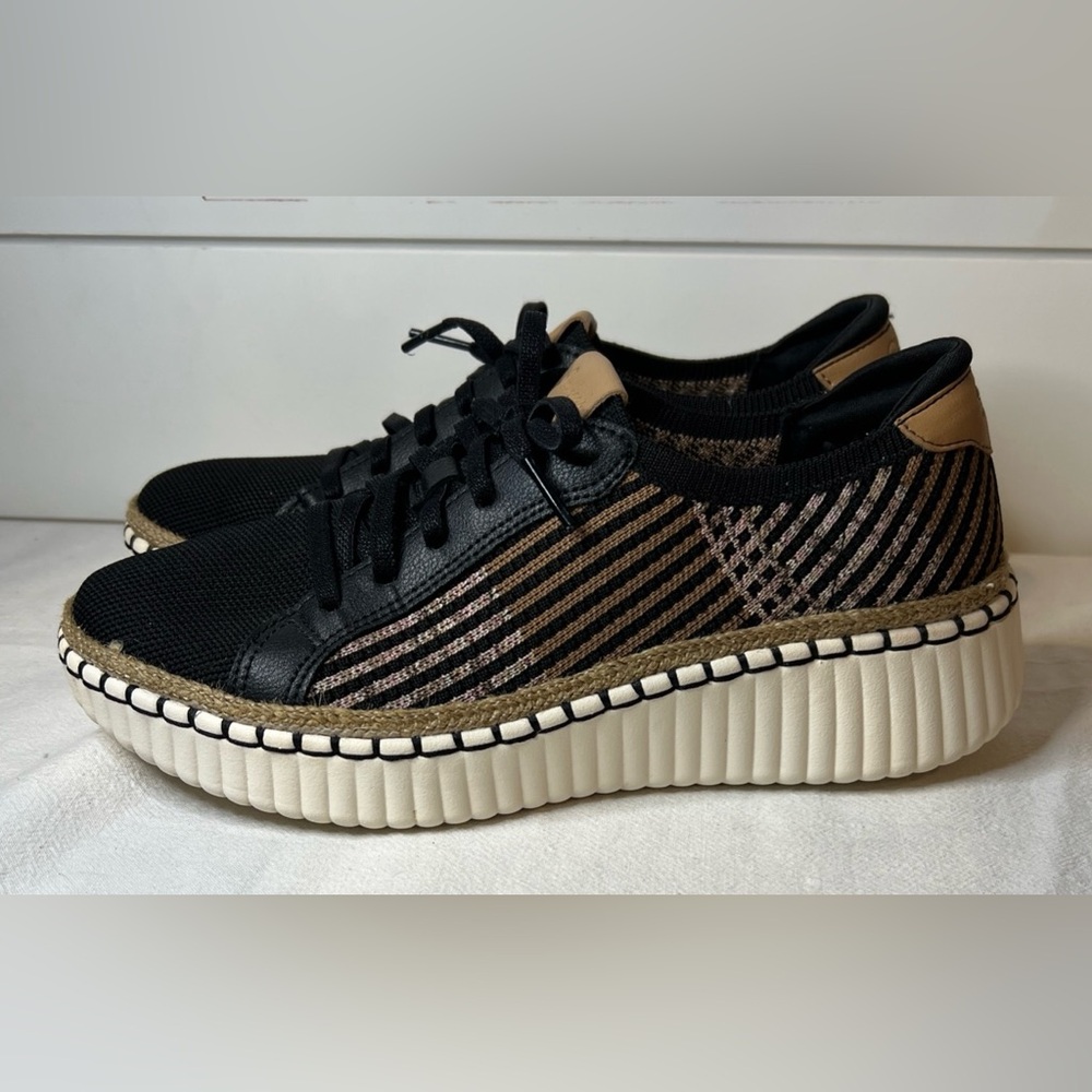 Skechers Women's Wilshire Blvd Washable Vegan Sneakers Black size 9